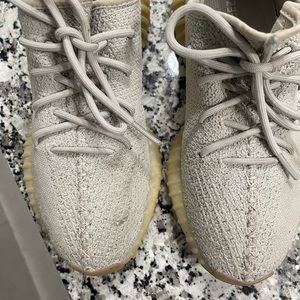 yezzy 350 good condition